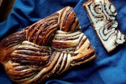 Babka con crema e granella di nocciole